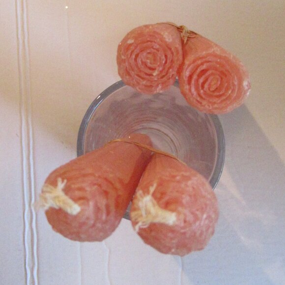 1 pair, Bees Wax candles, Peach, Honeycomb pattern, Hand Rolled, 8" - Picture 2 of 3